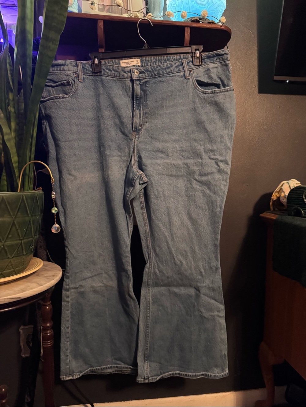 Women’s Light Blue Denim Jeans - Classic flare Fit
